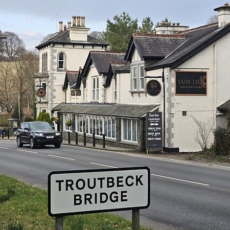 The Sun Inn Troutbeck Bridge Bagian luar foto