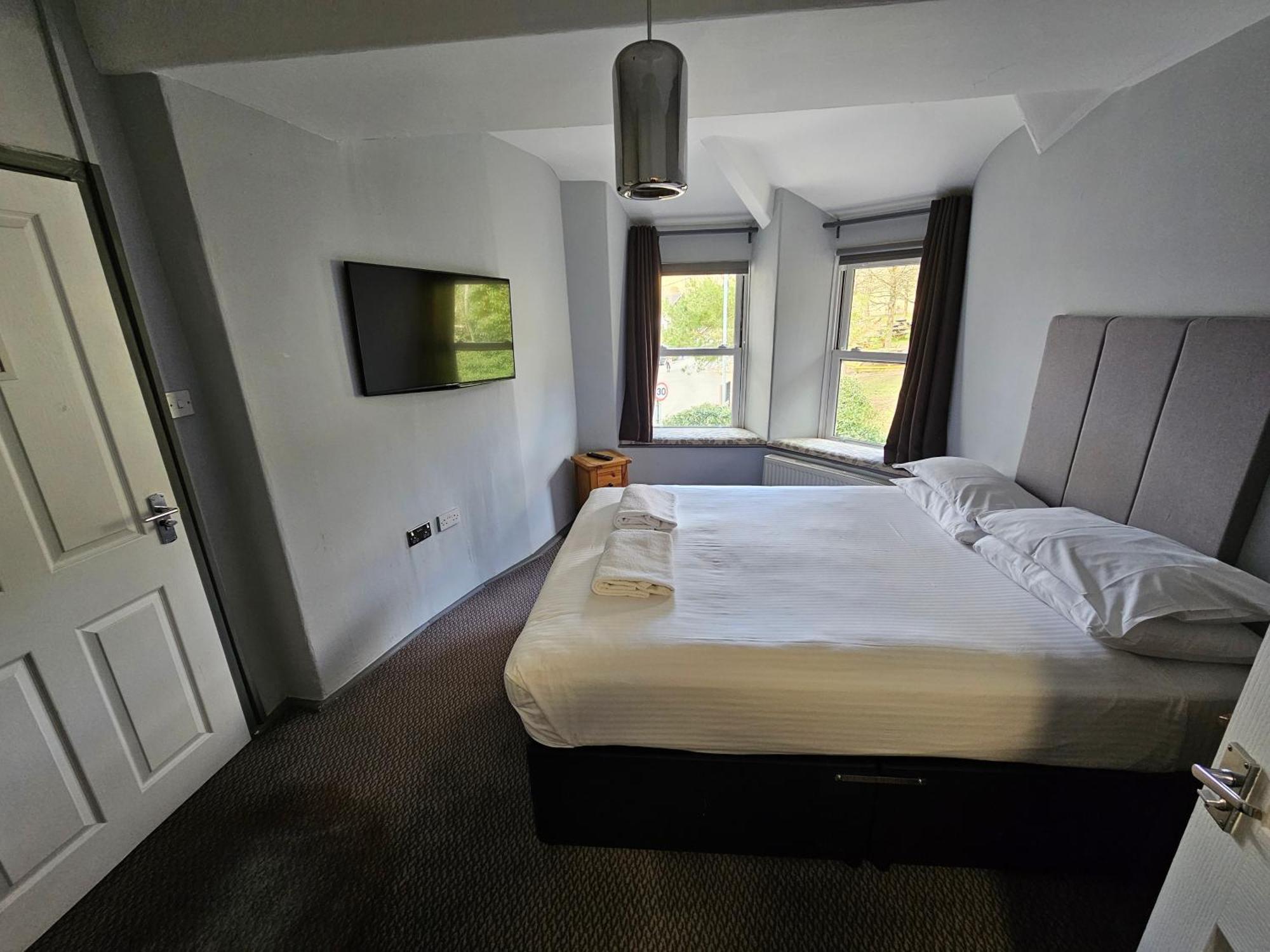 The Sun Inn Troutbeck Bridge Bagian luar foto