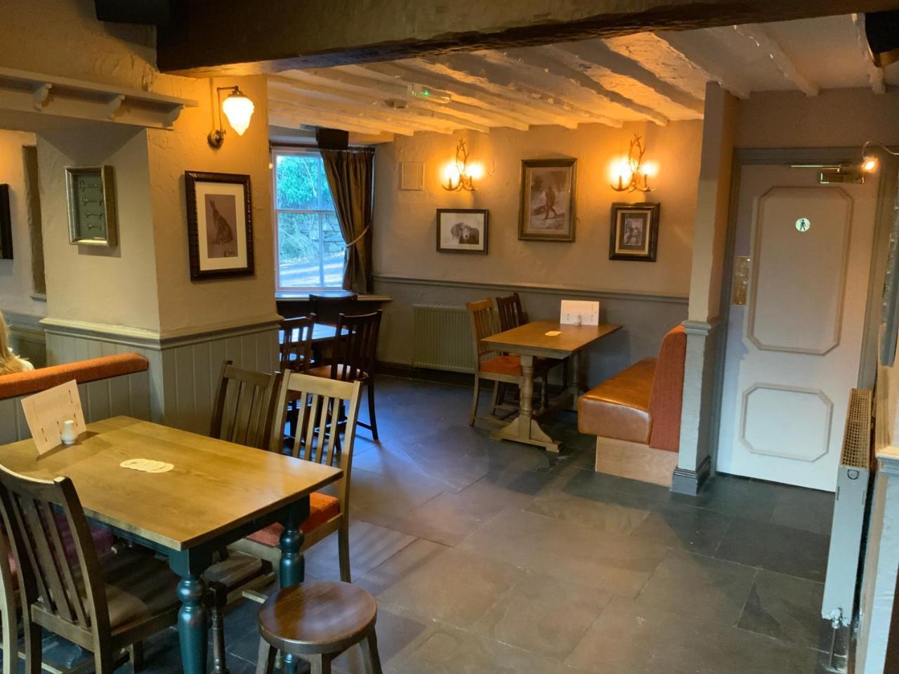 The Sun Inn Troutbeck Bridge Bagian luar foto